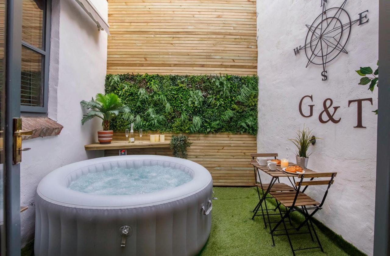 The Holgate Hideaway With Hot Tub Villa York Eksteriør bilde